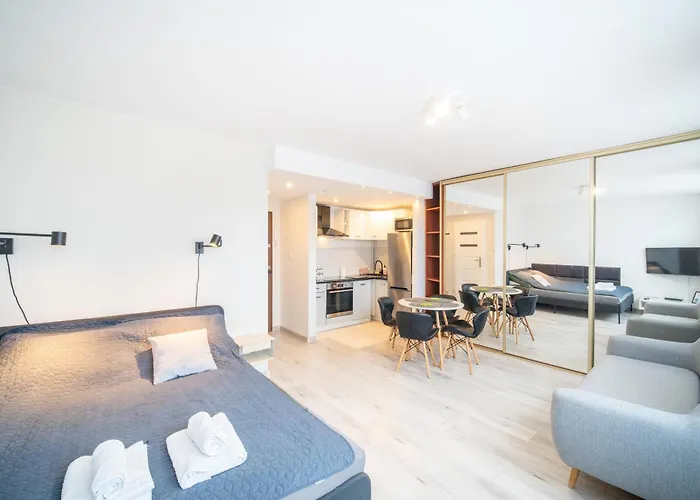 Apartment Kawalerka Sloneczna W Centrum